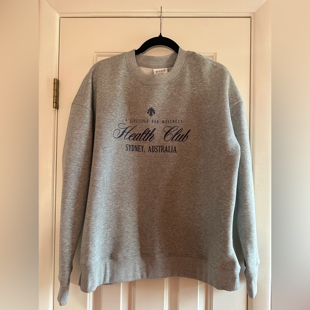 Nwt Rare “Wilo The Label” Gray Wellness Sweatshirt & Navy Legging Set